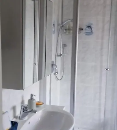 Schoene 3 Zi. Vor Den Toren Frankfurt Daire *