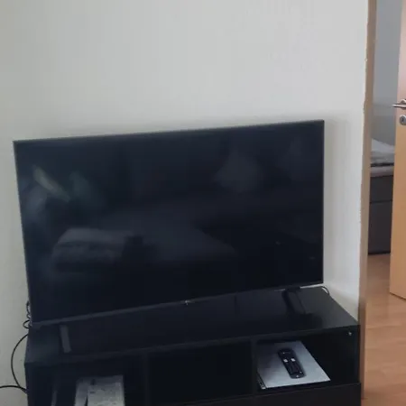 Daire Schoene 3 Zi. Vor Den Toren Frankfurt Dreieich