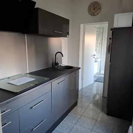 Appartement Schoene 3 Zi. Vor Den Toren Frankfurt *