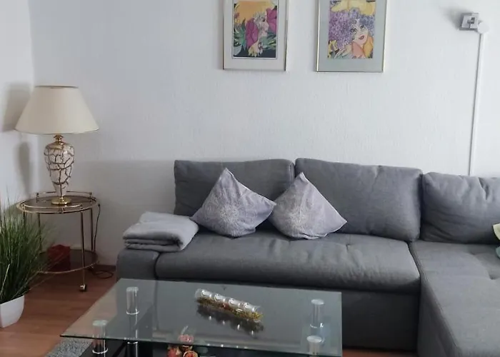 Schoene 3 Zi. Vor Den Toren Frankfurt *