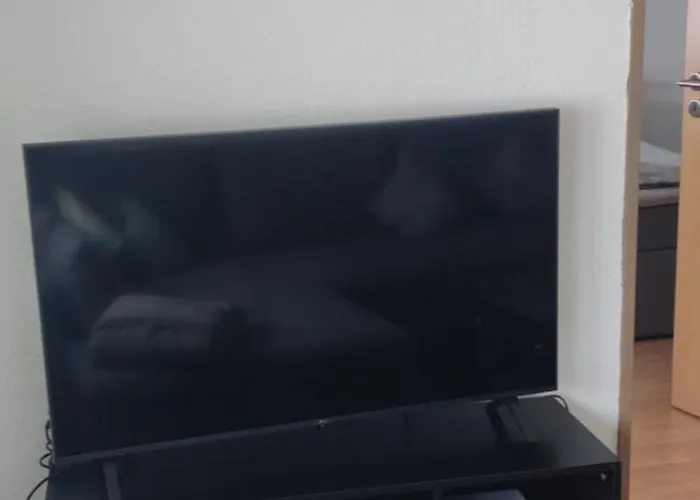 Апартаменты Schoene 3 Zi. Vor Den Toren Frankfurt Драйайх